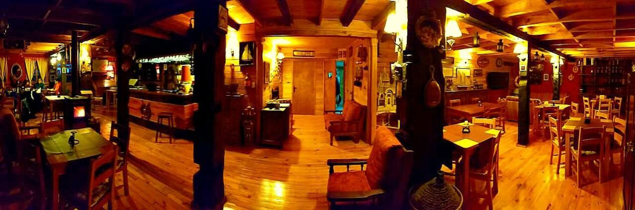 Hotel Antigua Casona Patagonia Futaleufu Exterior photo